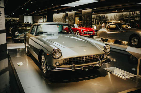 吉利银河M9，能做9系大SUV中的“价格屠夫”吗？