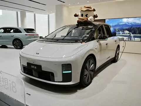 中国汽研、理想双双致歉！车企营销蹭友商没问题，关键看姿势